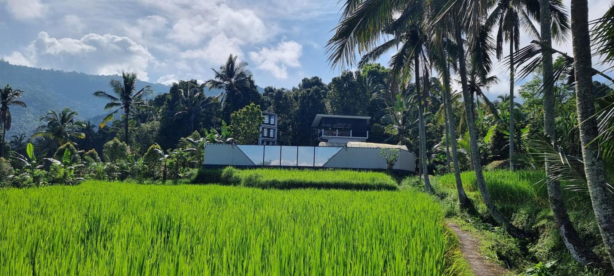 Utopiaku - Munduk Highlands Villa Exterior photo