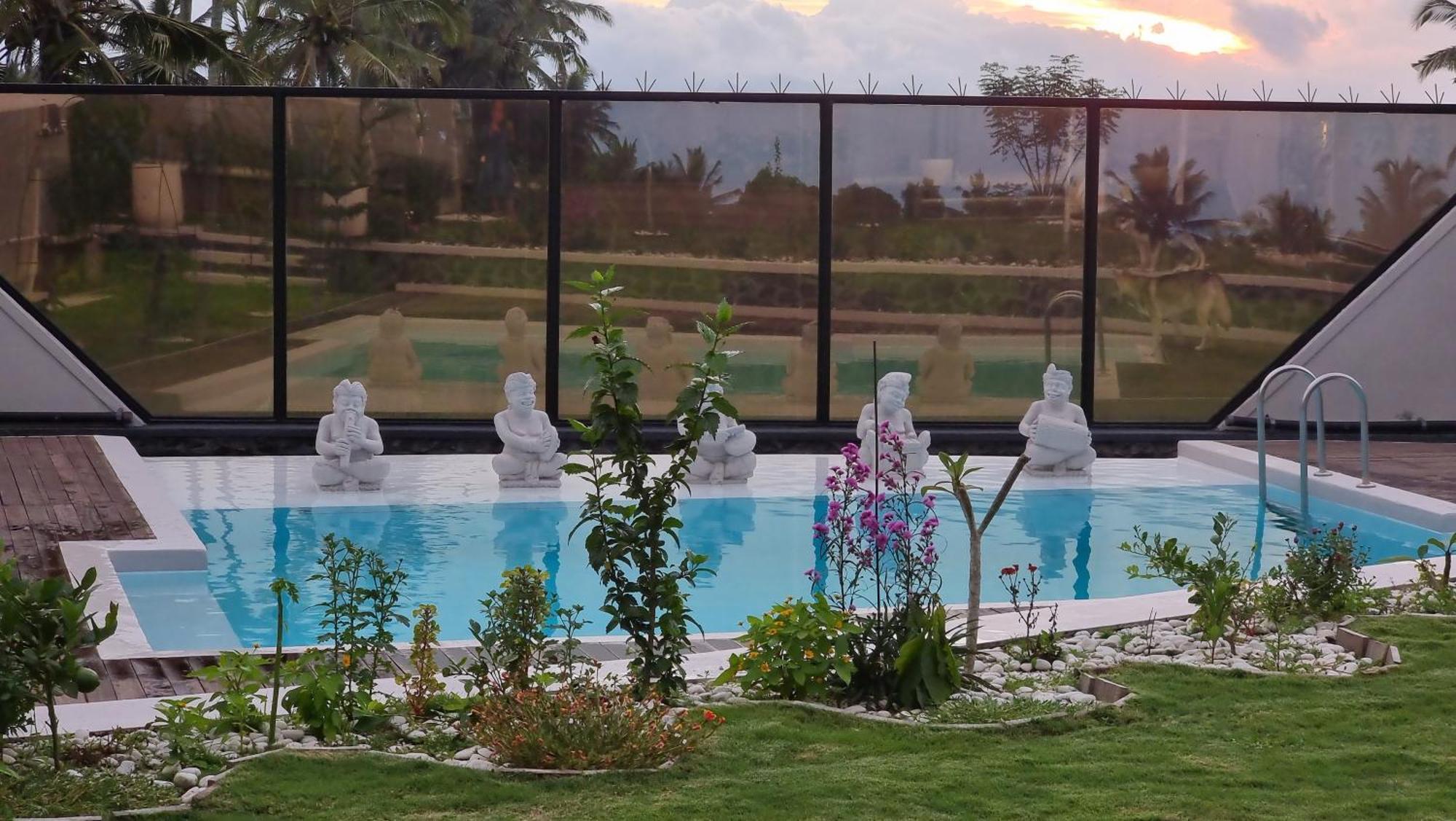 Utopiaku - Munduk Highlands Villa Exterior photo