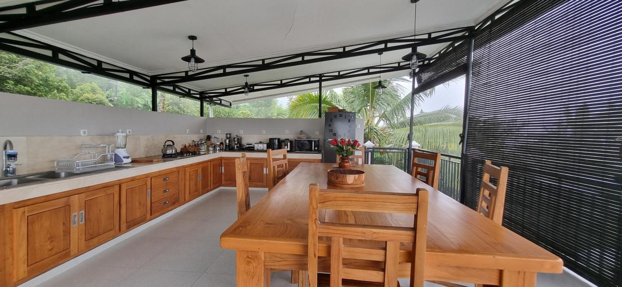 Utopiaku - Munduk Highlands Villa Exterior photo
