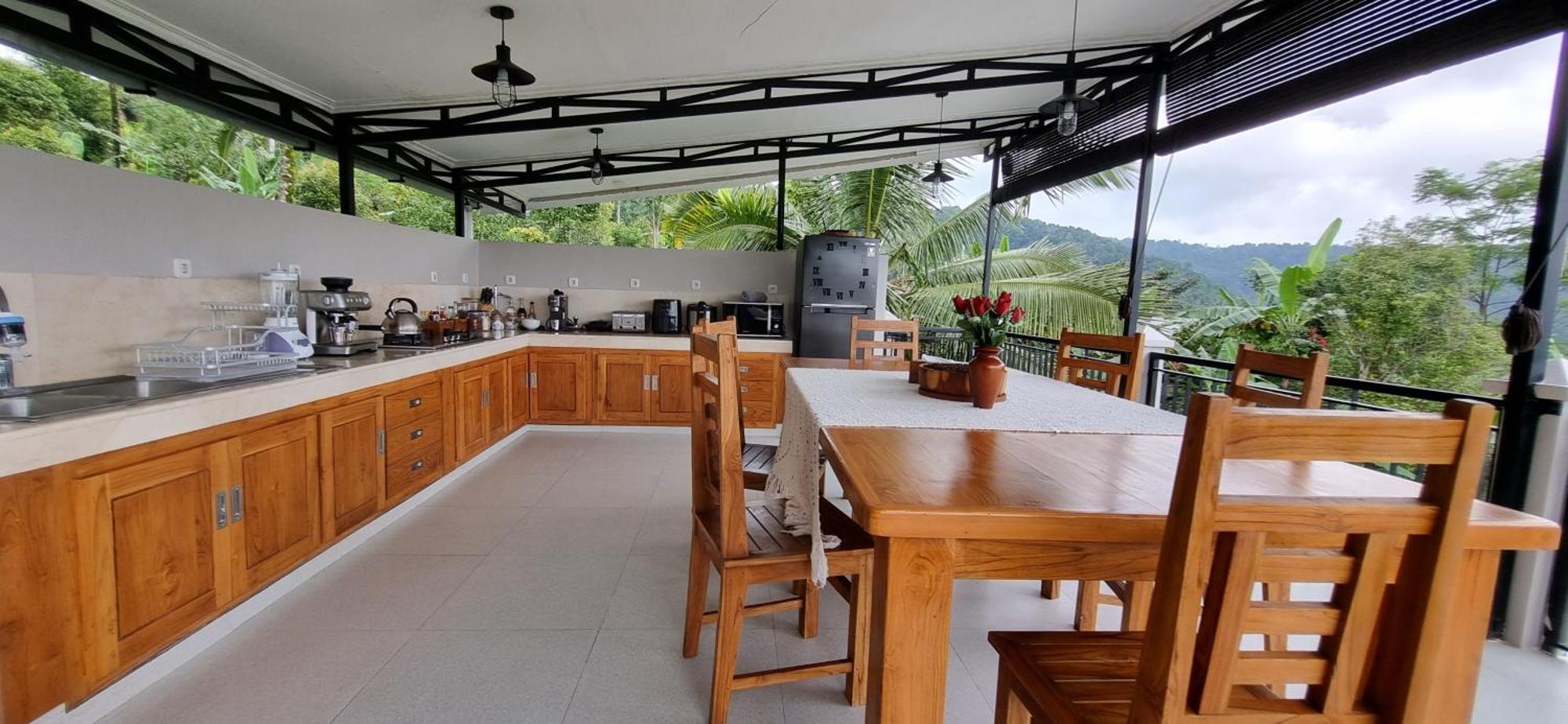 Utopiaku - Munduk Highlands Villa Exterior photo